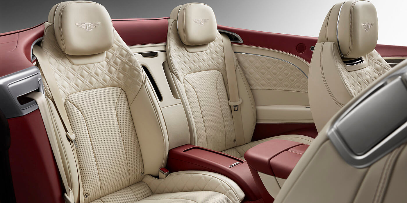 BENTLEY-CONTINENTAL-GT-CONVERTIBLE-REAR-INTERIOR-LEATHER-SEAT-AND-STITCHING